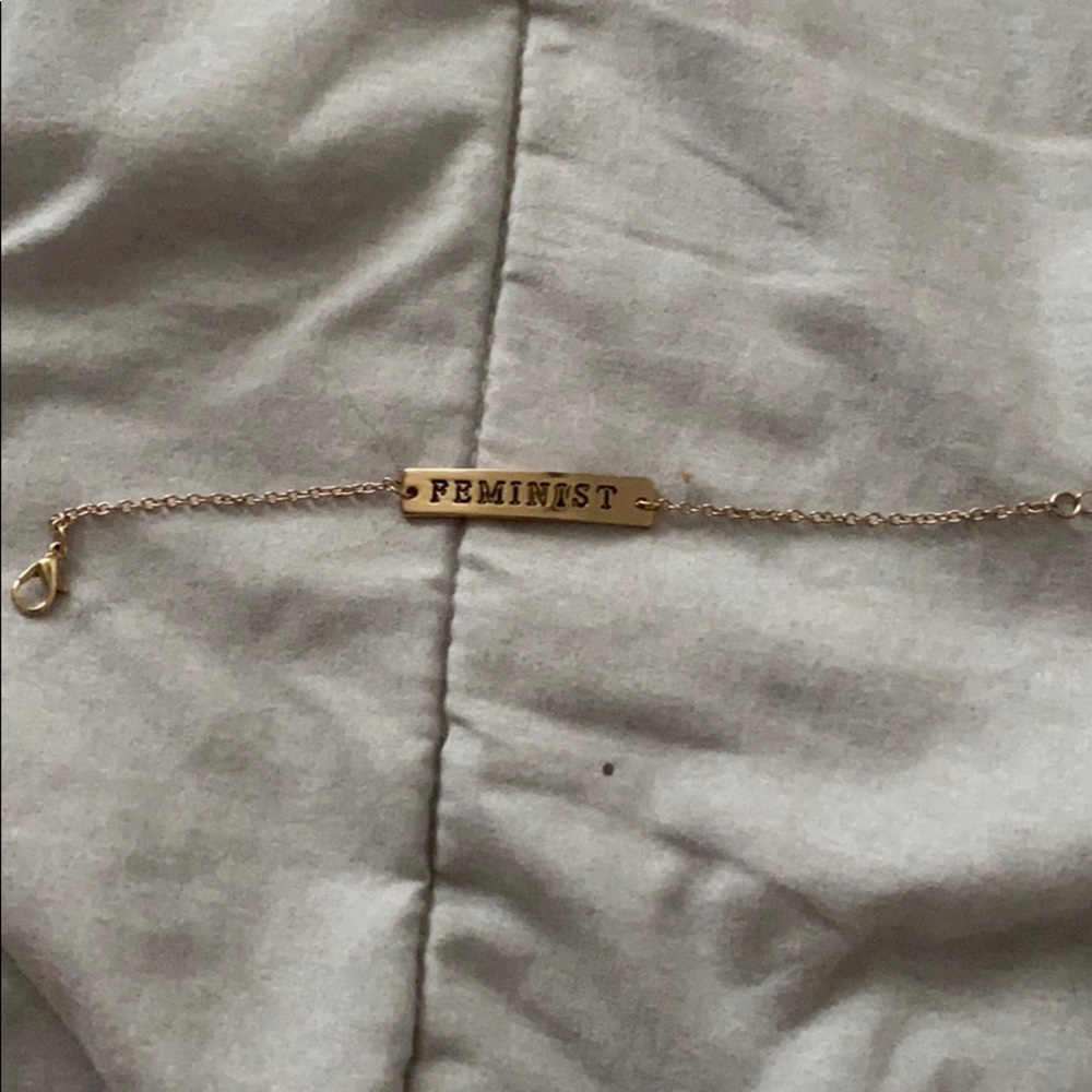 Bracelet